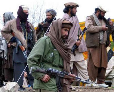 pakistan-south%20-waziristan-taliban-fighters.jpg