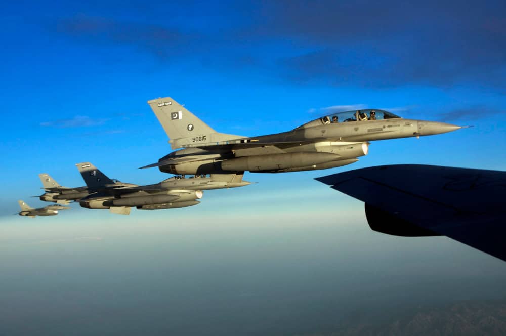 Pakistan conducts airstrikes in eastern Afghanistan in retaliation for terrorist attacks
